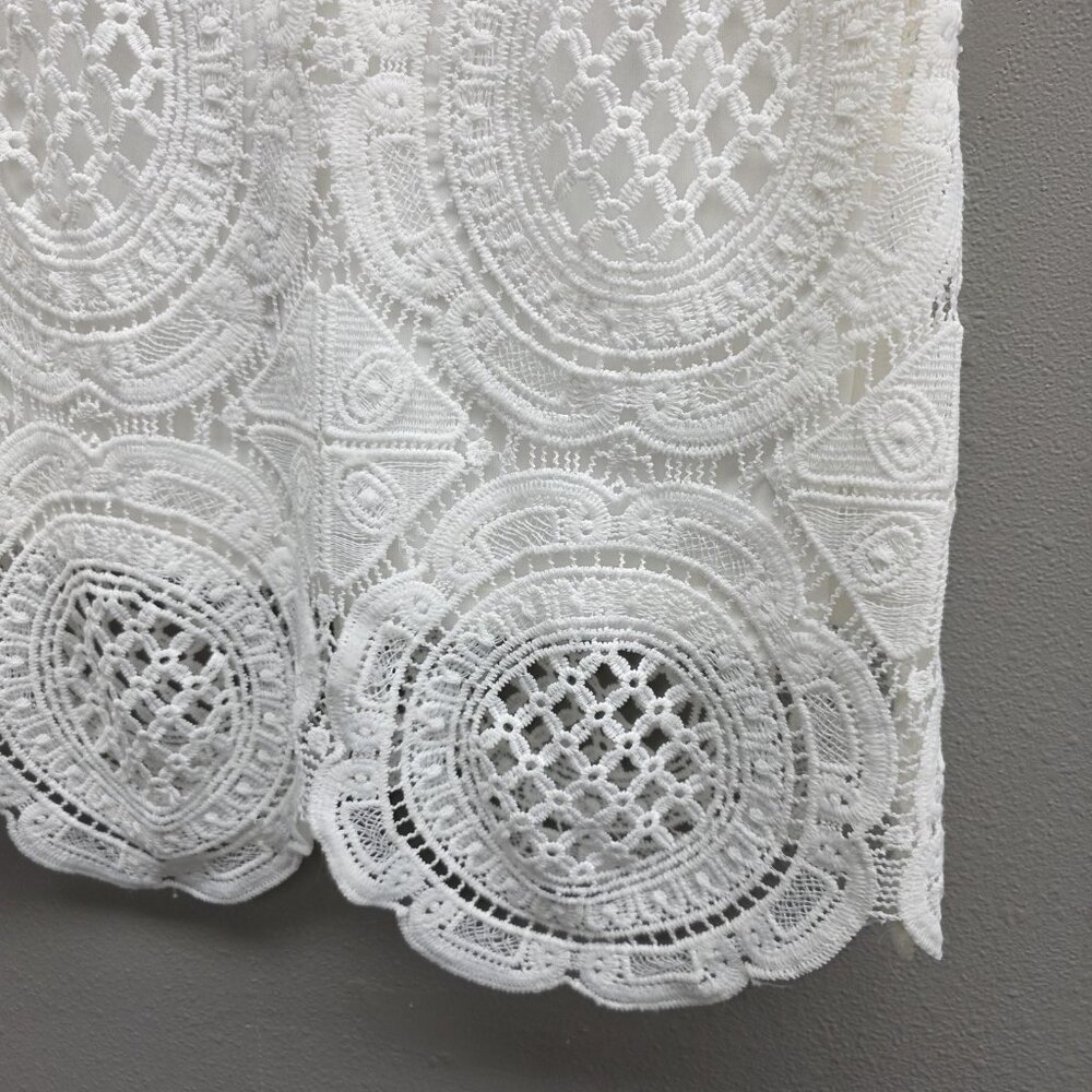 Sequin Hearts Dress Womens 3 White Lace Crochet Lined Keyhole Scallop Hem Mini - Picture 3 of 11